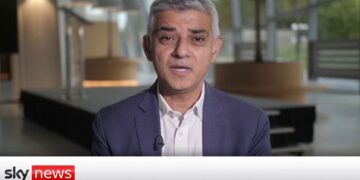 Confidence in the new Met Police Chief takes a dive!